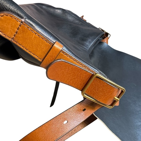 👜 Fossil Harper Black Cream Leather Crossbody Messenger Purse OS 👜 - Picture 6 of 11